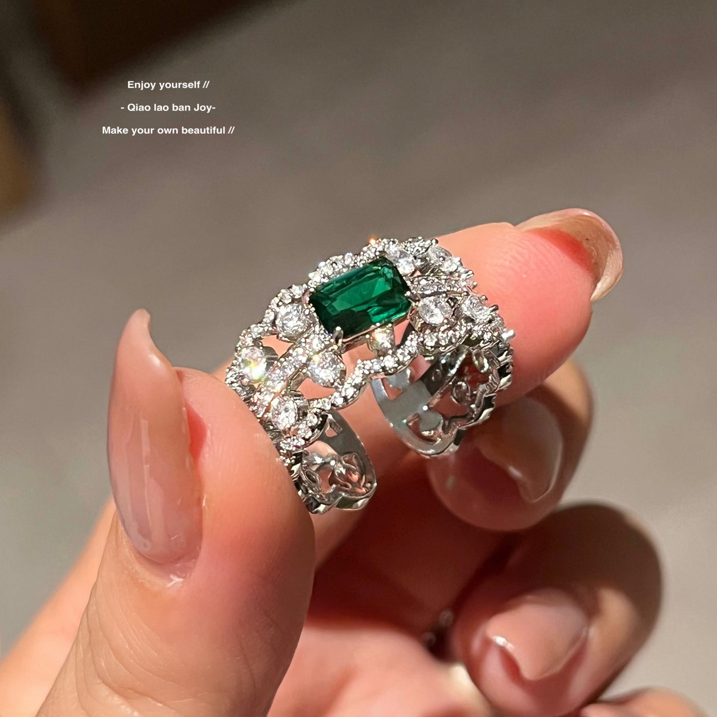 Real Gold Electroplated Diamond Flower Pattern Retro Temperament Index Finger Ring