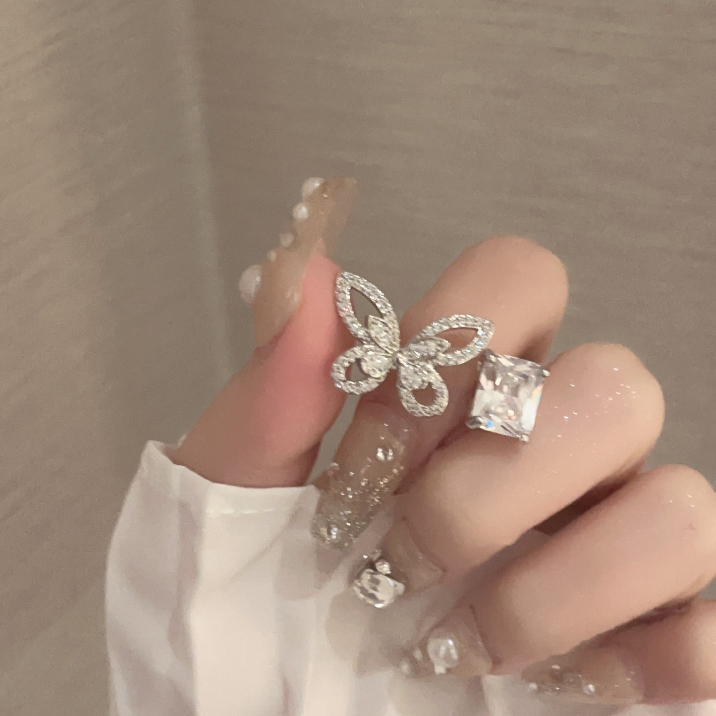 Real Gold Electroplated Diamond Flower Pattern Retro Temperament Index Finger Ring