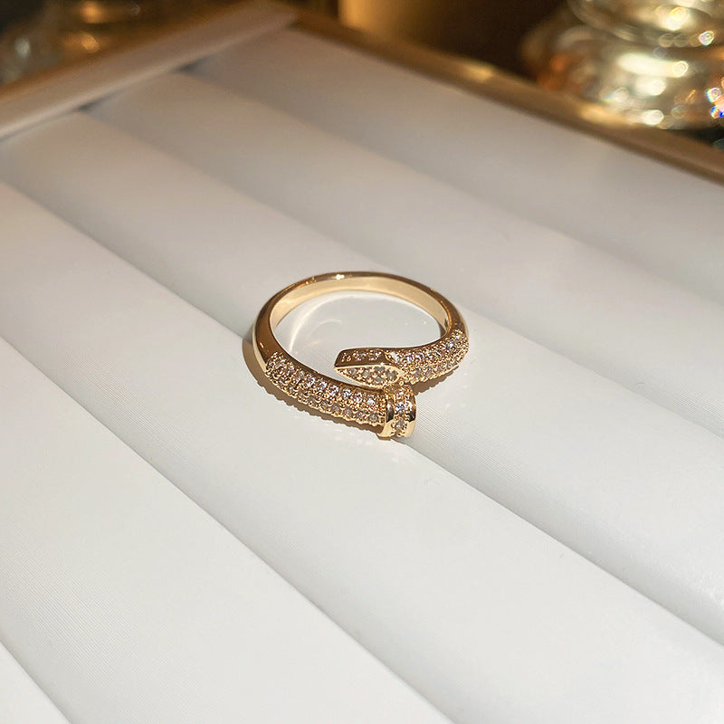Real Gold Electroplated Diamond Flower Pattern Retro Temperament Index Finger Ring
